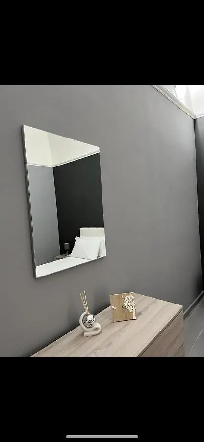 Delia Apartment Catania 0*,